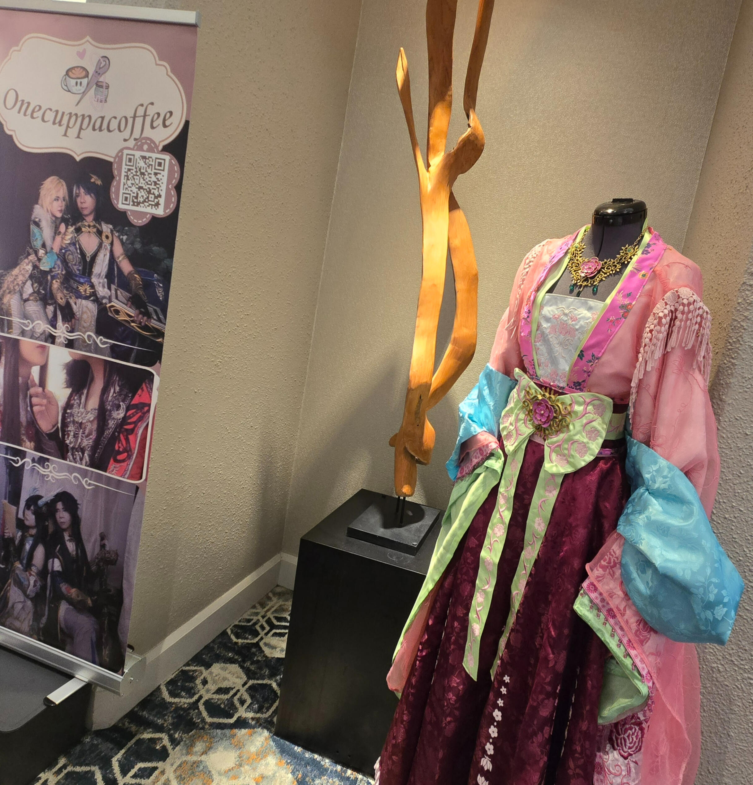 Guest Booth (Back View) - MAGWest